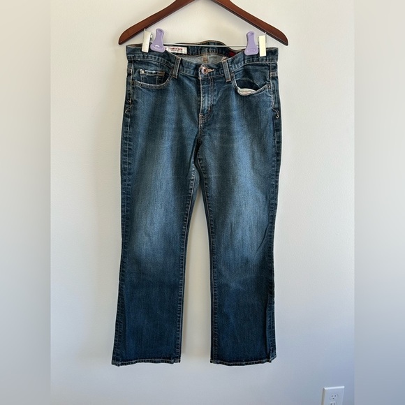 Express Medium color Denim Boot Cut Jeans curvy W31 women size 10 Short - Picture 1 of 11